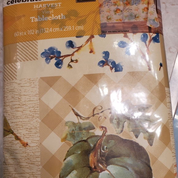 Celebrate Other - AUTUM Harvest Rectangle Table Cloth - 60x102